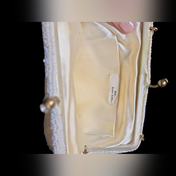 Vintage Cream Beaded Clutch with Gold Chain - Picture 3 of 5